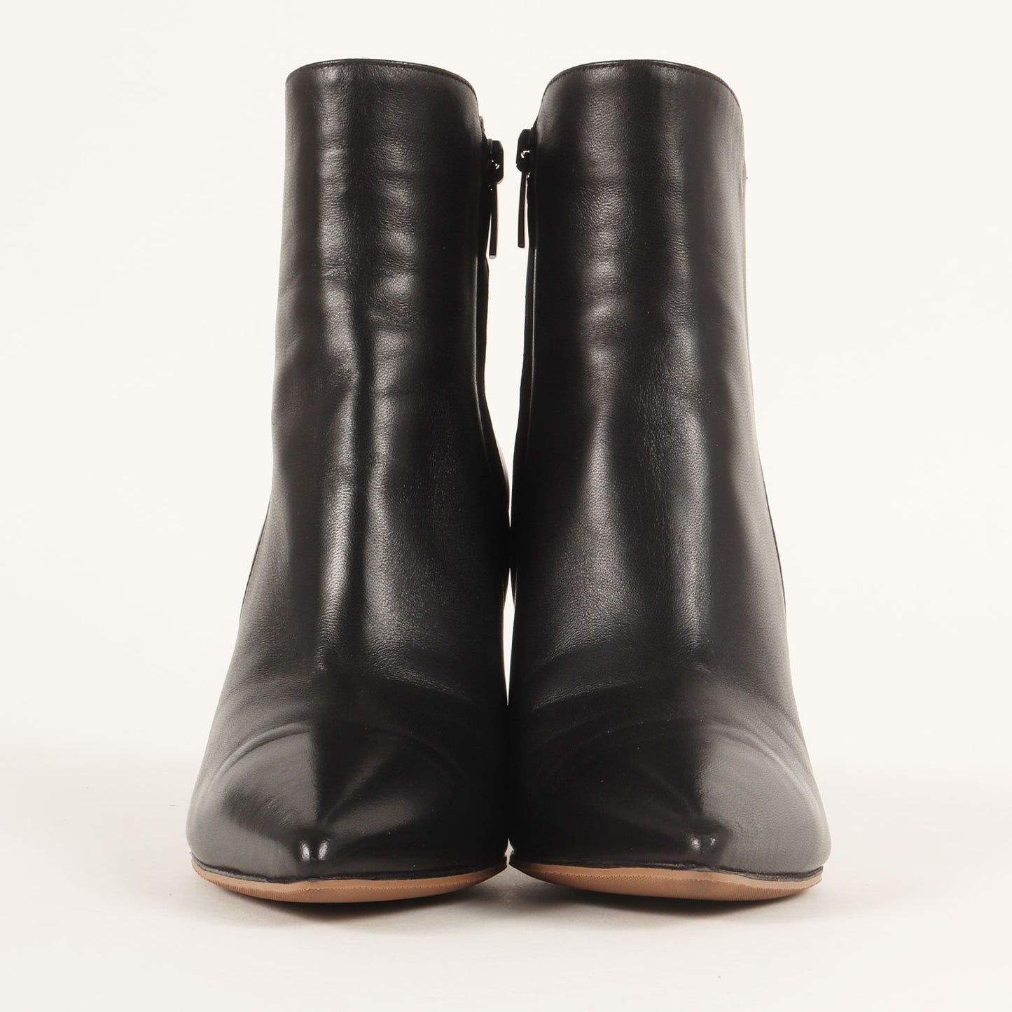 ナッパレザー ポインテッドトゥ ショート ブーツ / LEVY 85 ブーティ アンクル丈 ピンヒール 本革