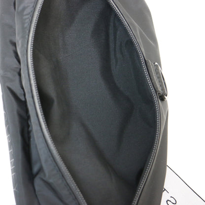 by STELLA McCARTNEY ウエストポーチ / ウエストバッグ チャーム付き ロゴテープ