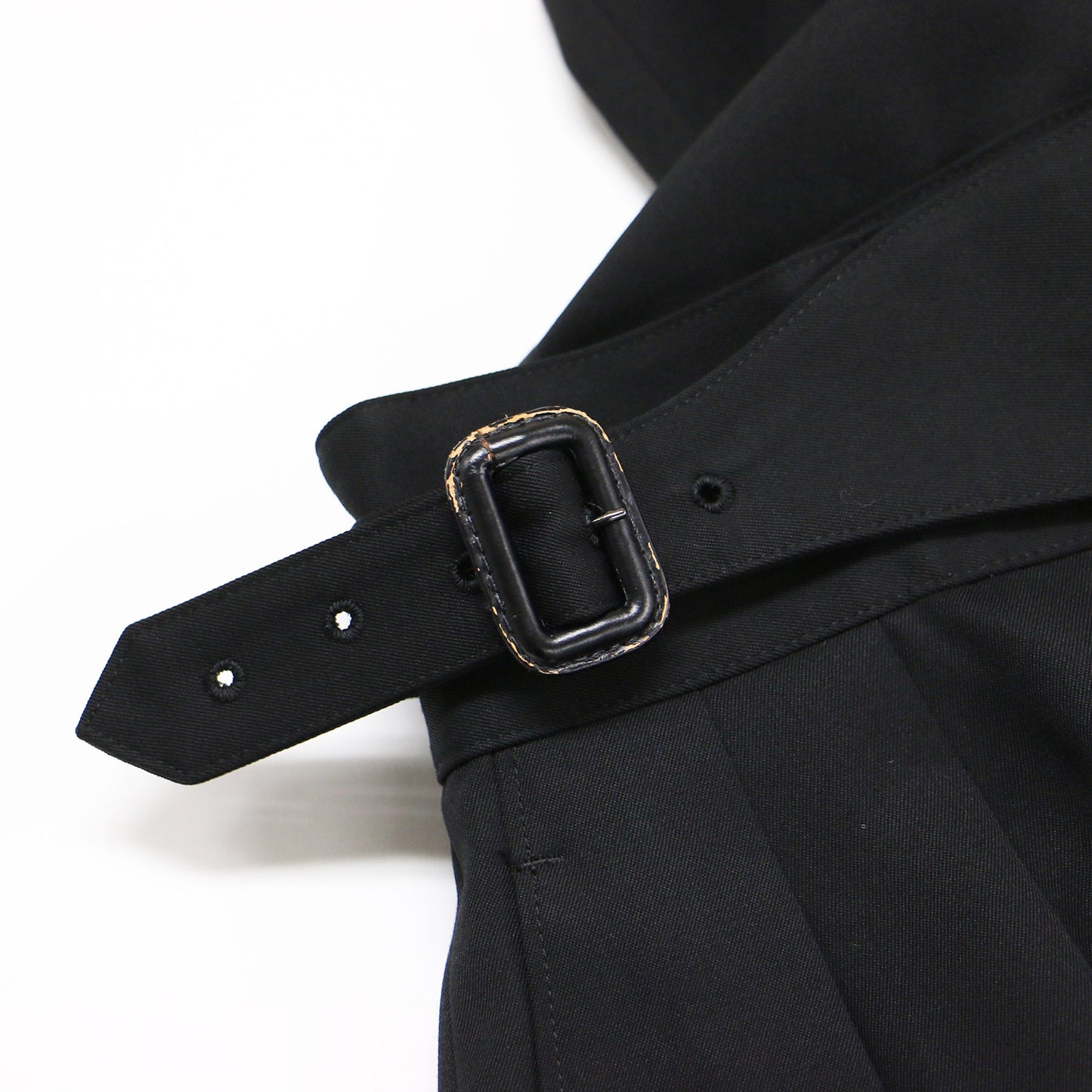 グルカ スラックス / グルカパンツ ベルトバックル センタープレス ウール