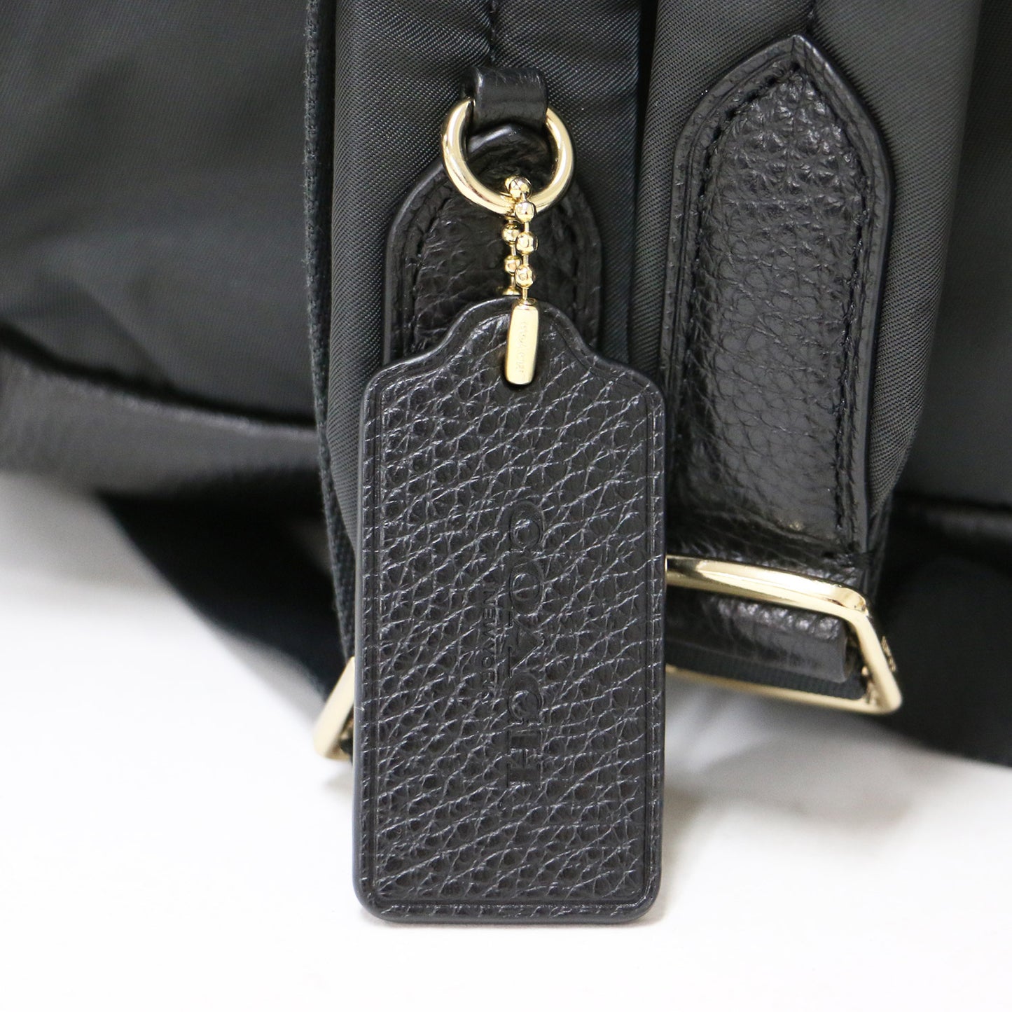 レザー リュック / バックパック ロゴ シボレザー 本革