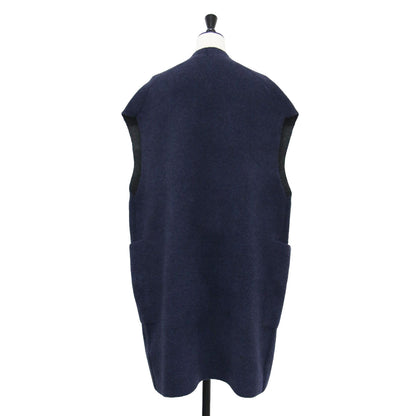 24秋冬 ブークレダブルフェイス ミドルジレ / ベスト ニット ミドル丈 ポケット ボタンレス