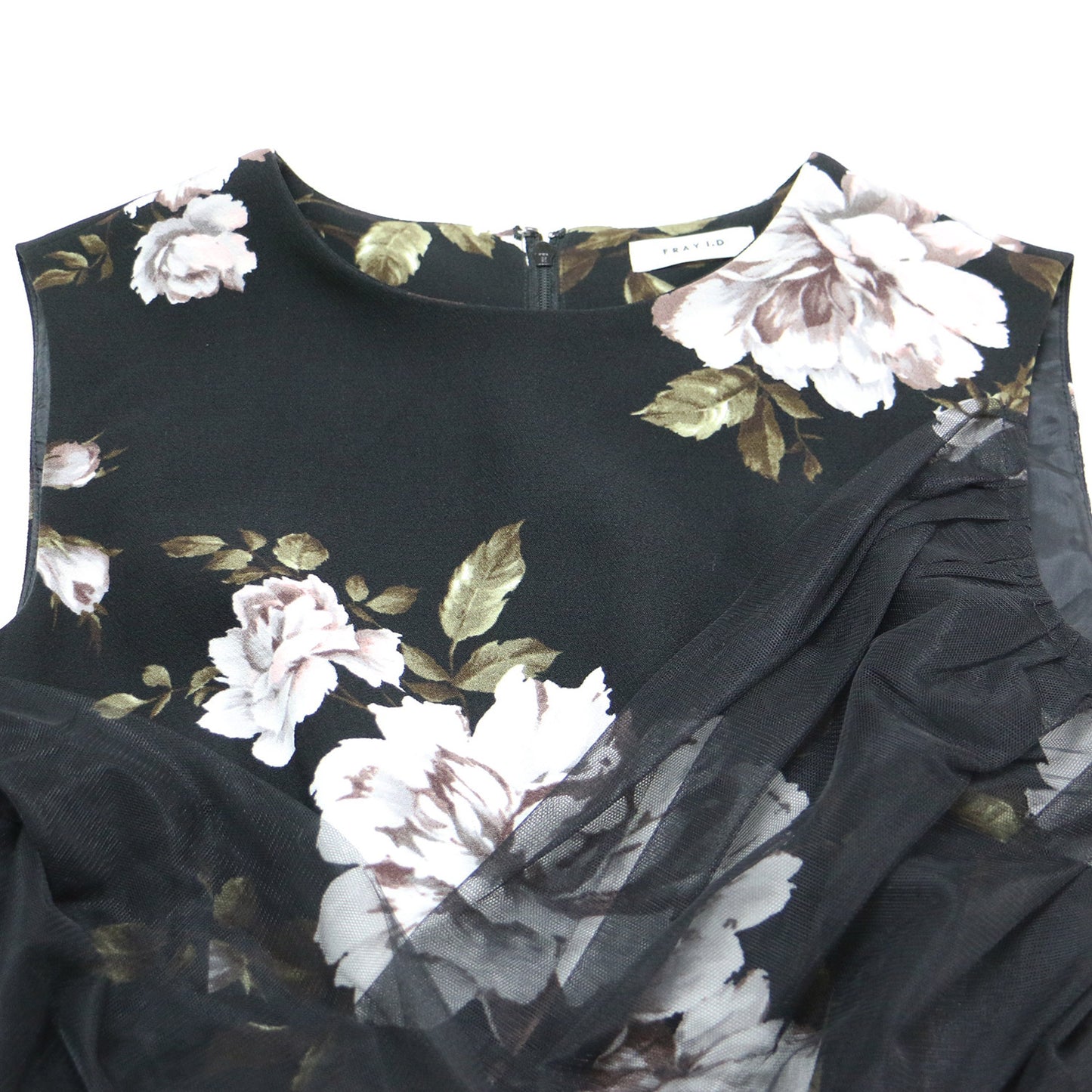 チュール フラワープリント ワンピース / ドレス ミディ丈 膝丈 花柄 クルーネック ノースリーブ ギャザー