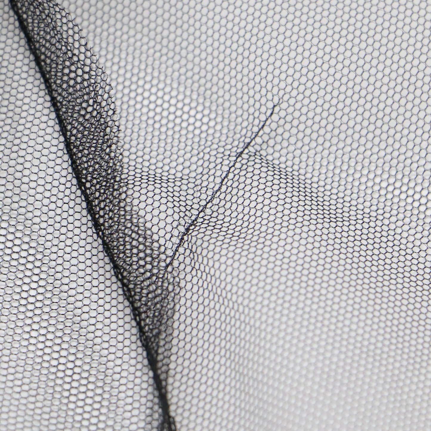 チュール フラワープリント ワンピース / ドレス ミディ丈 膝丈 花柄 クルーネック ノースリーブ ギャザー