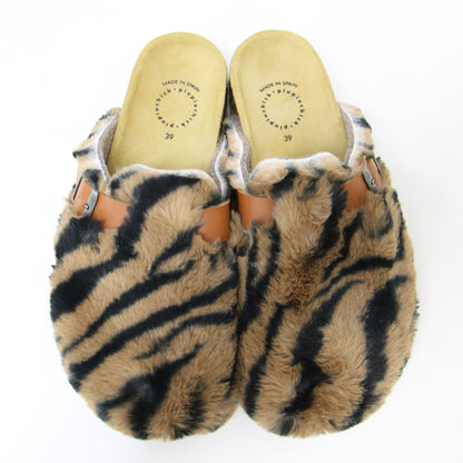 24秋冬 フェイクファー アニマル柄 クロッグサンダル / clogs-animal print faux fur フラット ベルト レザー