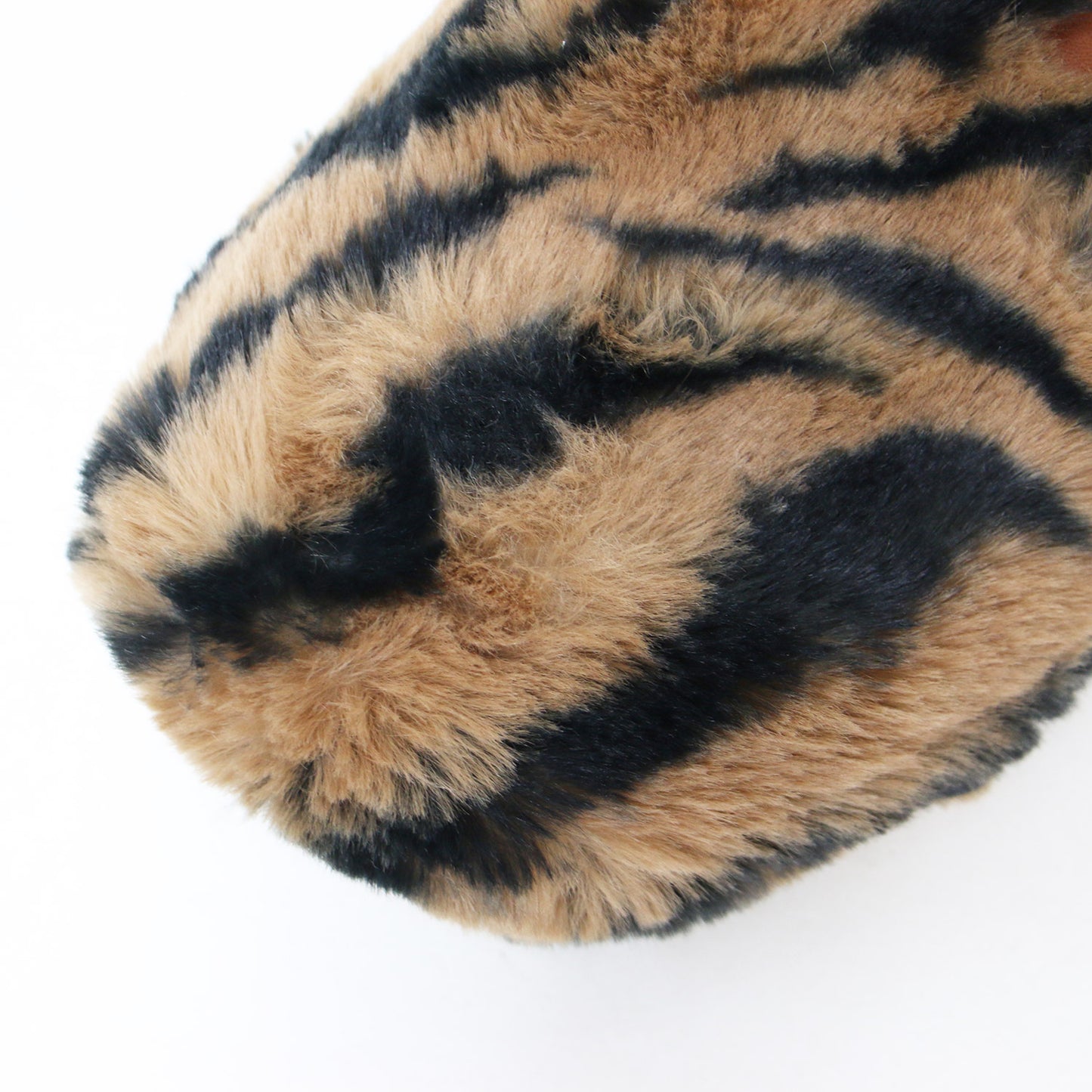 24秋冬 フェイクファー アニマル柄 クロッグサンダル / clogs-animal print faux fur フラット ベルト レザー