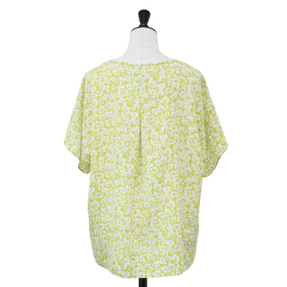 フラワープリント ブラウス / Vネック 半袖 総柄 花柄 リボン タック ボックスシルエット