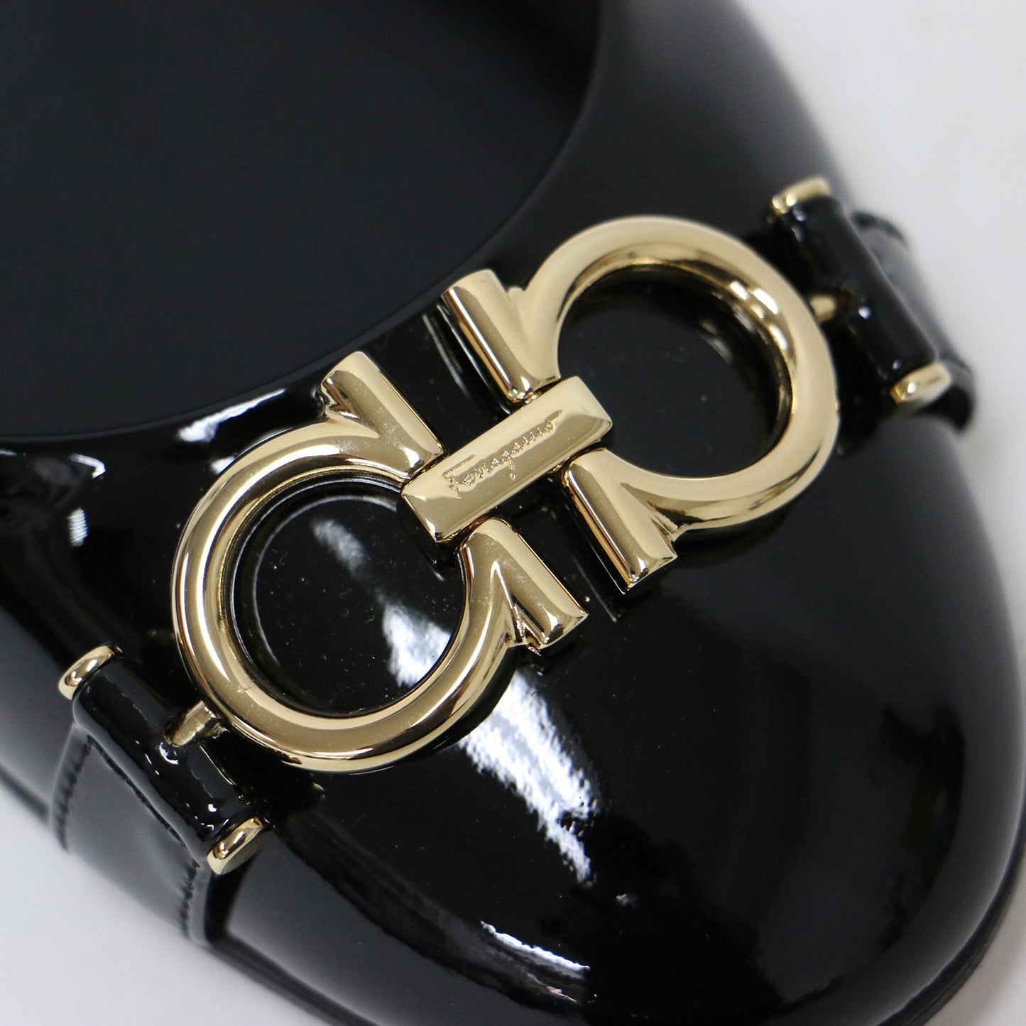 エナメル フラット パンプス / GARDA 10 ガンチーニ ラウンドトゥ ローヒール