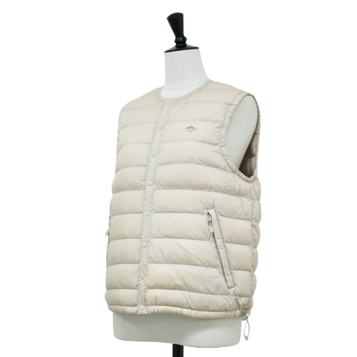 クルーネック インナー ダウン ベスト / CREWNECK INNER DOWN VEST マット ロゴ ナイロン