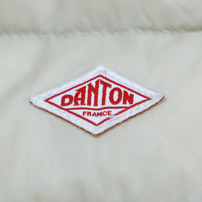 クルーネック インナー ダウン ベスト / CREWNECK INNER DOWN VEST マット ロゴ ナイロン