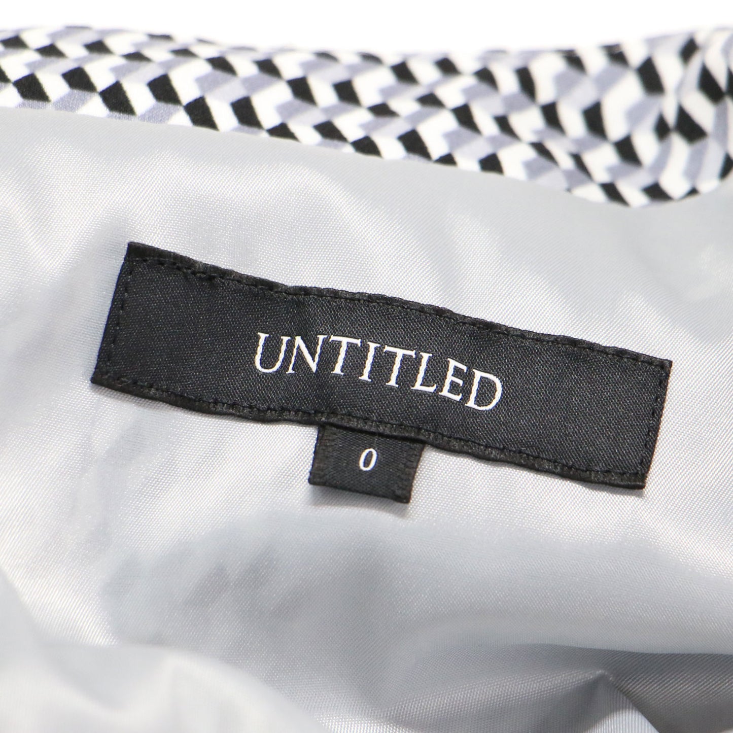 ジオメ柄 マーメイドワンピース / ロング丈 Vネック 長袖 幾何学柄 総柄 プリント リボン ウォッシャブル