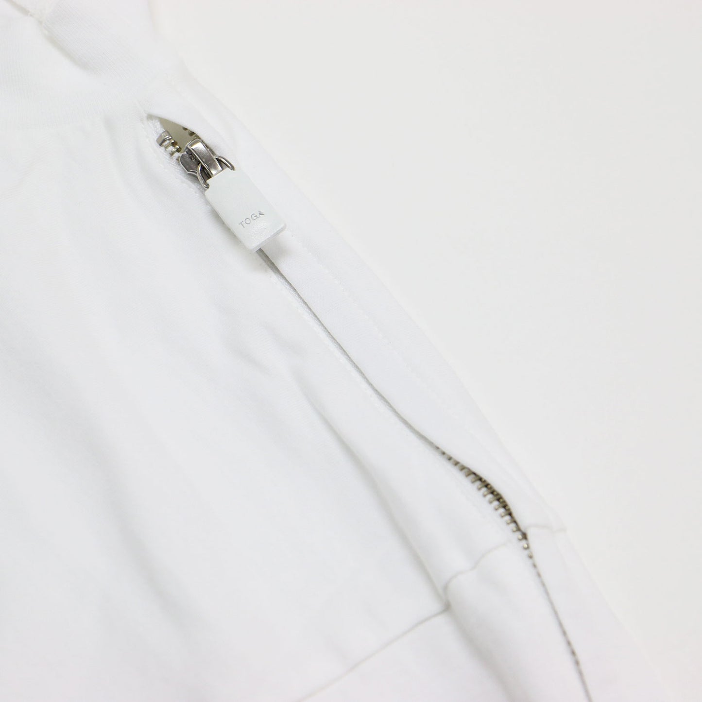 25春夏 コットン ジャージー ジップ Tシャツ / COTTON JERSEY ZIP T-SHIRT モックネック 半袖 ショート丈