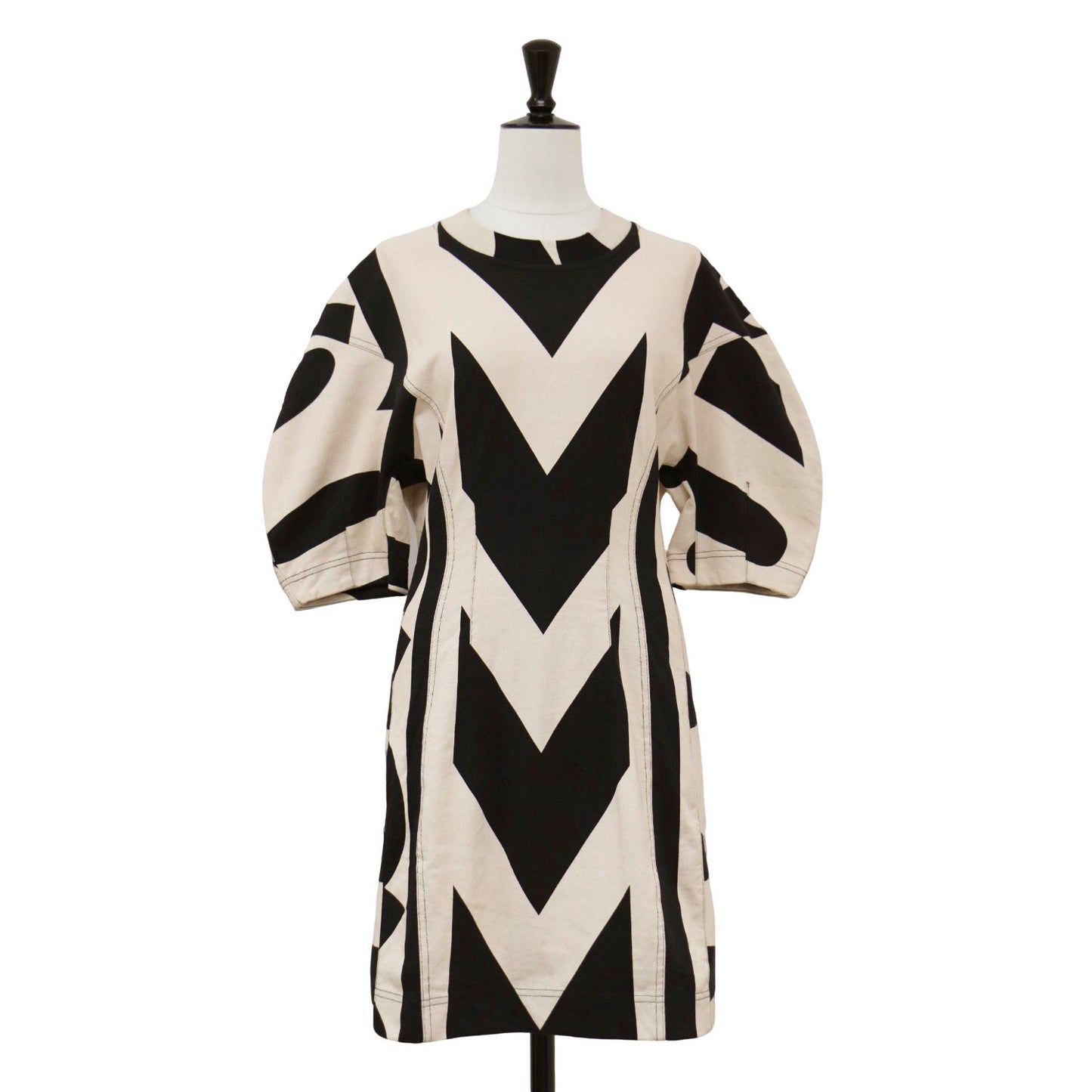 シームド モノグラム ドレス / SEAMED MONOGRAM DRESS ワンピース ミニ丈 半袖 バルーンスリーブ コットン
