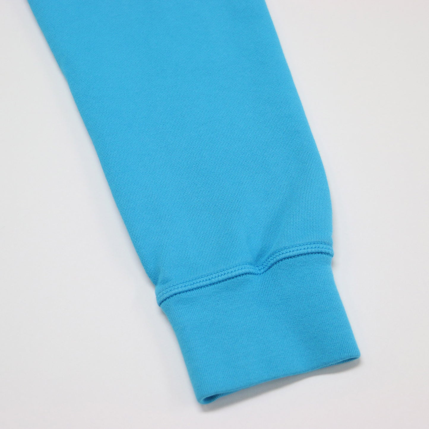 ロゴ入り スウェット パーカー / フーディー プルオーバー 長袖 裏毛 コットン