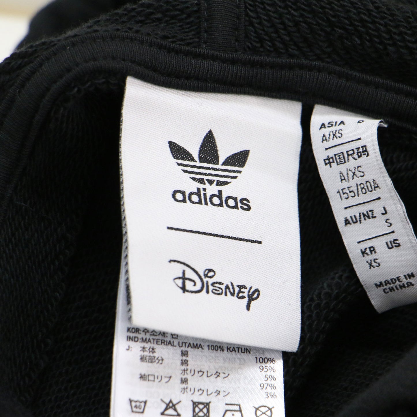 × Disney ショート丈 スウェット パーカー / フーディ プルオーバー ワッペン 長袖 裏毛 コットン