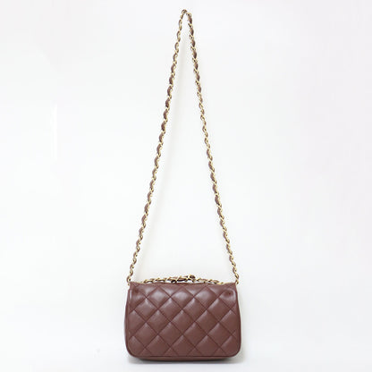 レザー キルティング チェーン ショルダー バッグ / フラップ クロスボディ 肩掛け 2WAY