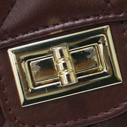 レザー キルティング チェーン ショルダー バッグ / フラップ クロスボディ 肩掛け 2WAY