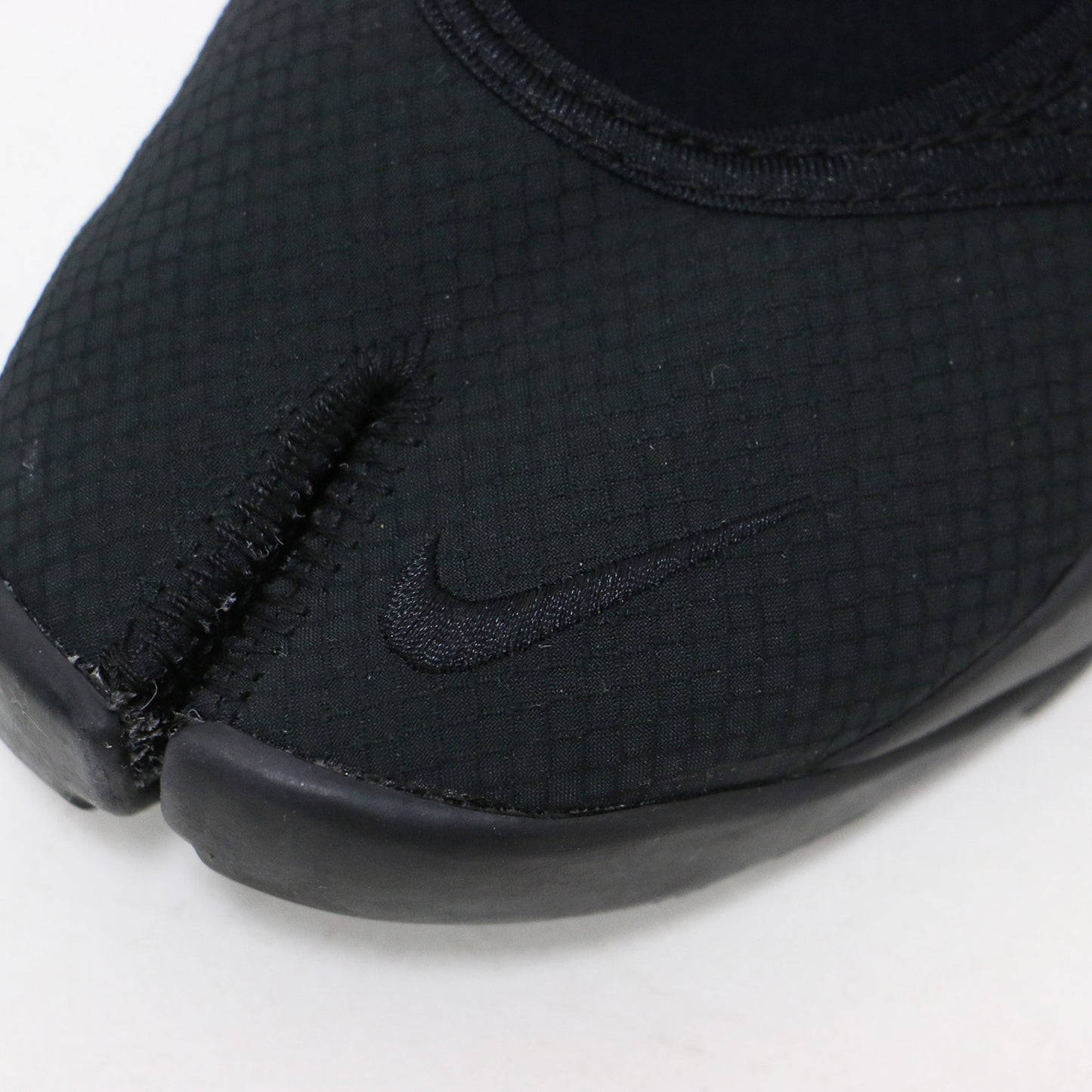 AIR RIFT BREATHE DN1338-004 / エア リフト ブリーズ メッシュ ストラップ スニーカー