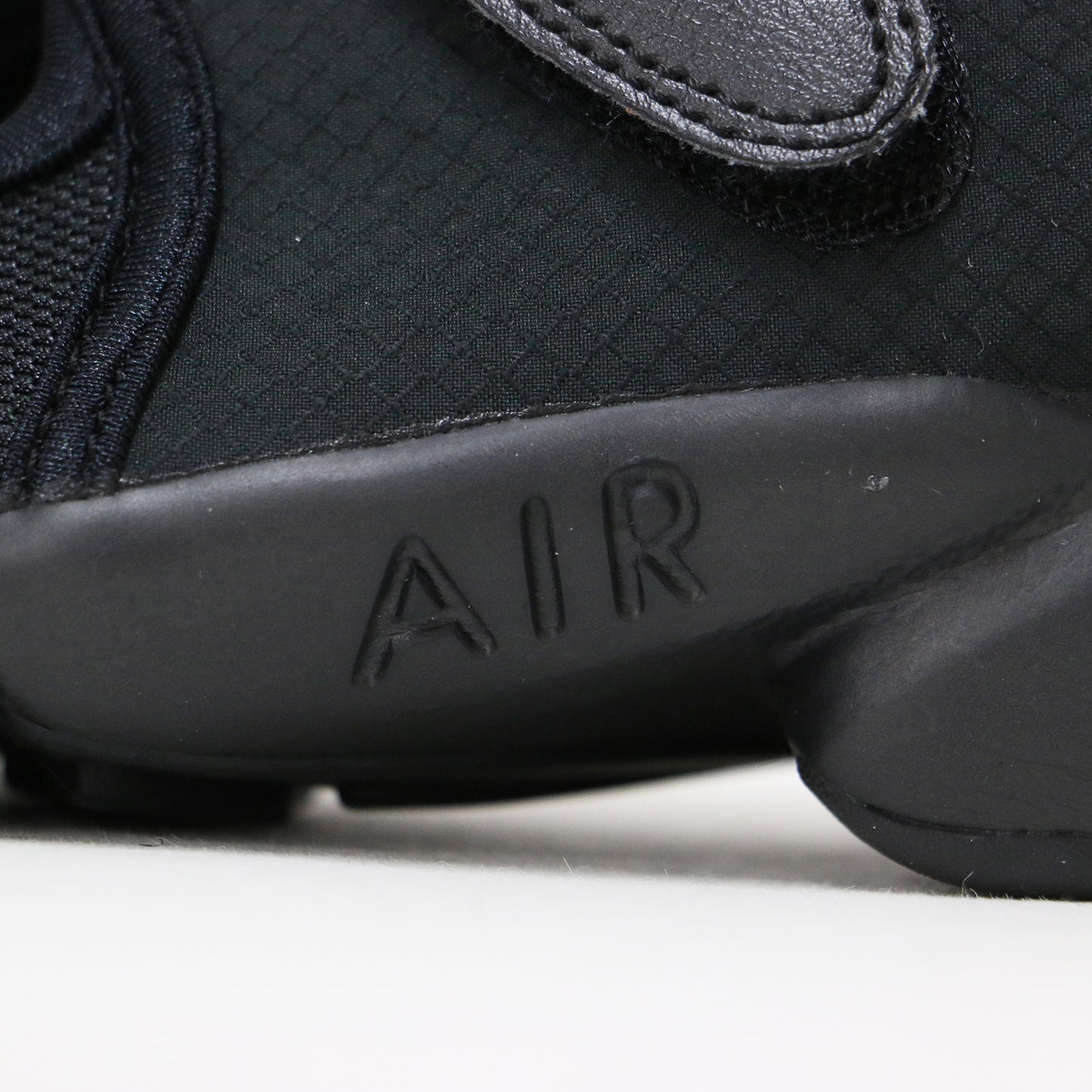 AIR RIFT BREATHE DN1338-004 / エア リフト ブリーズ メッシュ ストラップ スニーカー