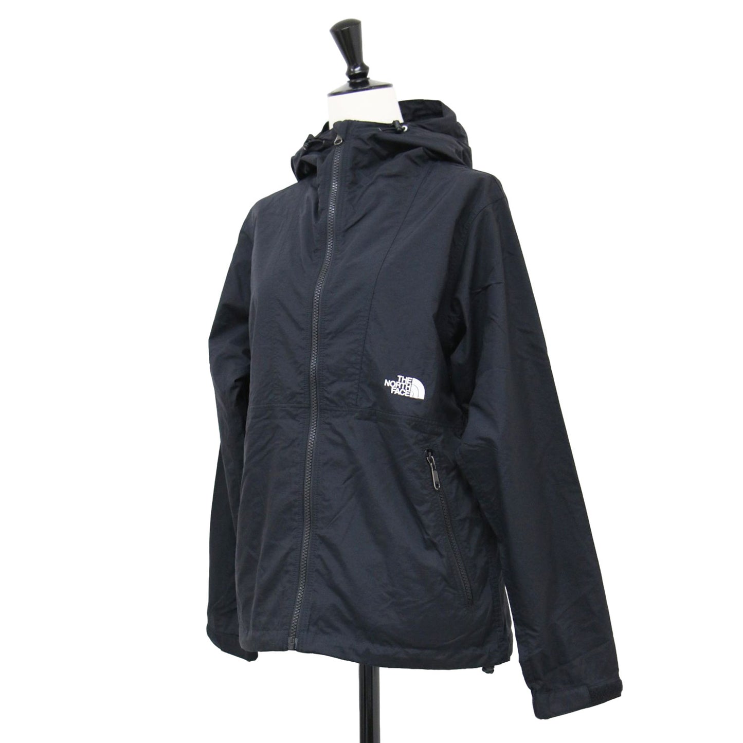 コンパクトジャケット NPW72230 / ブルゾン フード付き ポケッタブル はっ水加工 ナイロン