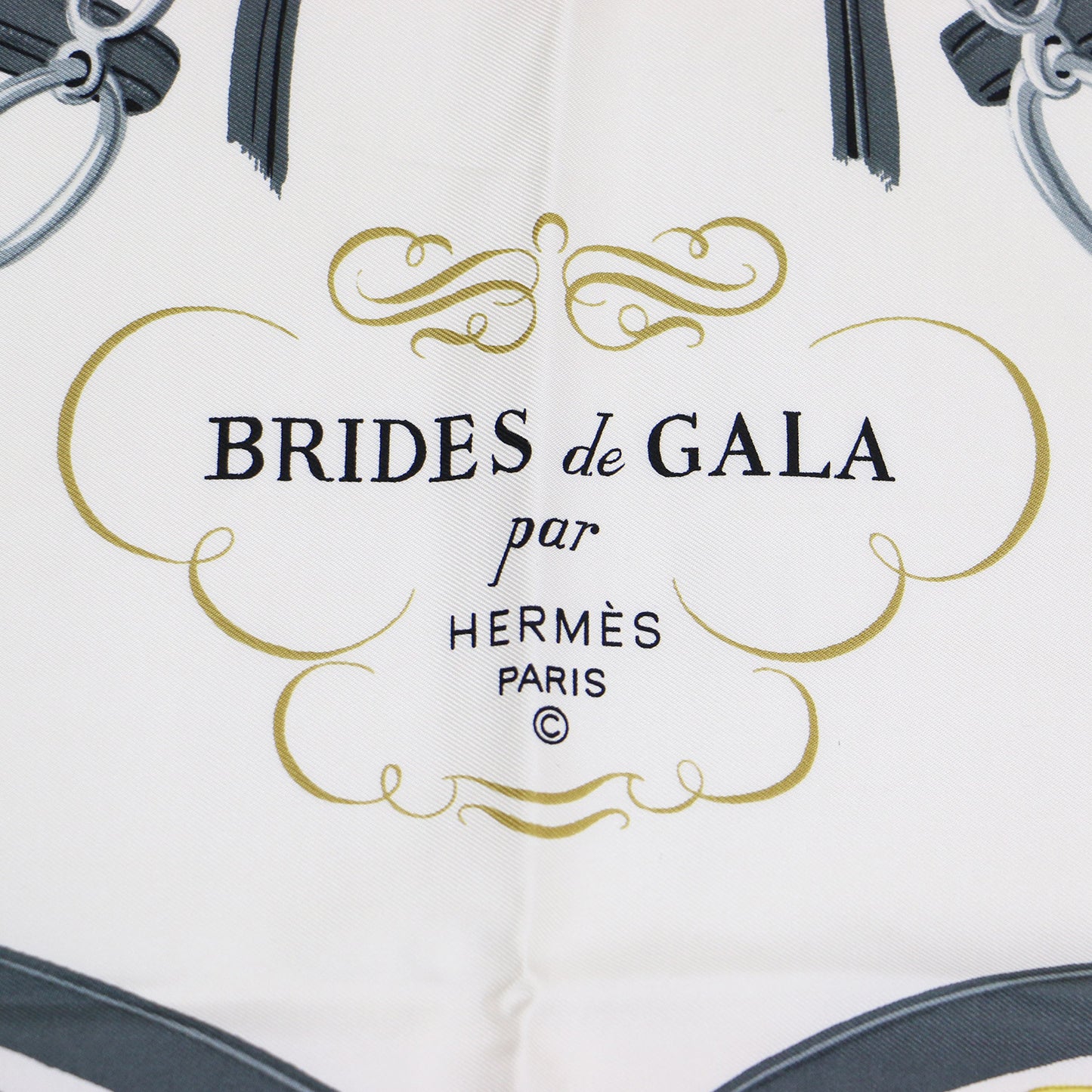 カレ 90 ブリッド・ドゥ・ガラ シルク スカーフ / BRIDES de GALA 式典用馬勒