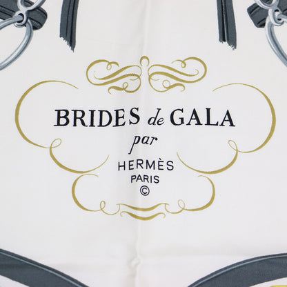 カレ 90 ブリッド・ドゥ・ガラ シルク スカーフ / BRIDES de GALA 式典用馬勒
