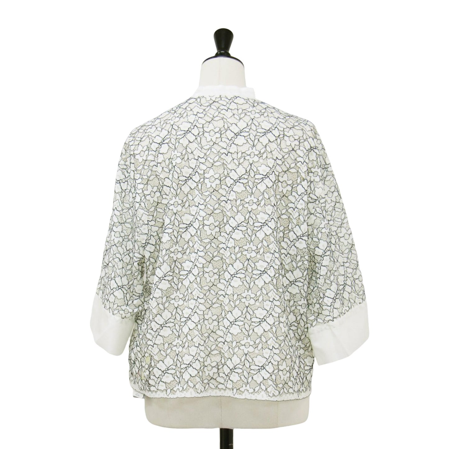 24秋冬 リーフコードレース ハーフスリーブ ブラウス / 半袖 スタンドカラー ボックスシルエット