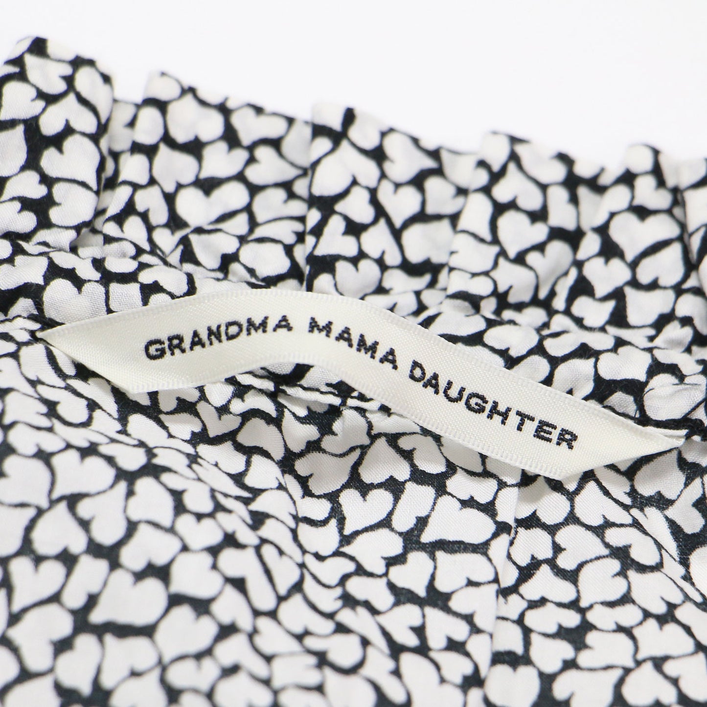 ハート柄 ロングスリーブ フレア ワンピース / 長袖 ロング丈 フリル リボン ワイド コットン