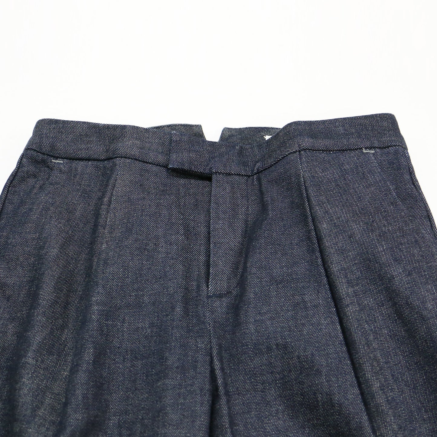 デニム スラックス パンツ / テーパード センタープレス ストレッチ コットン