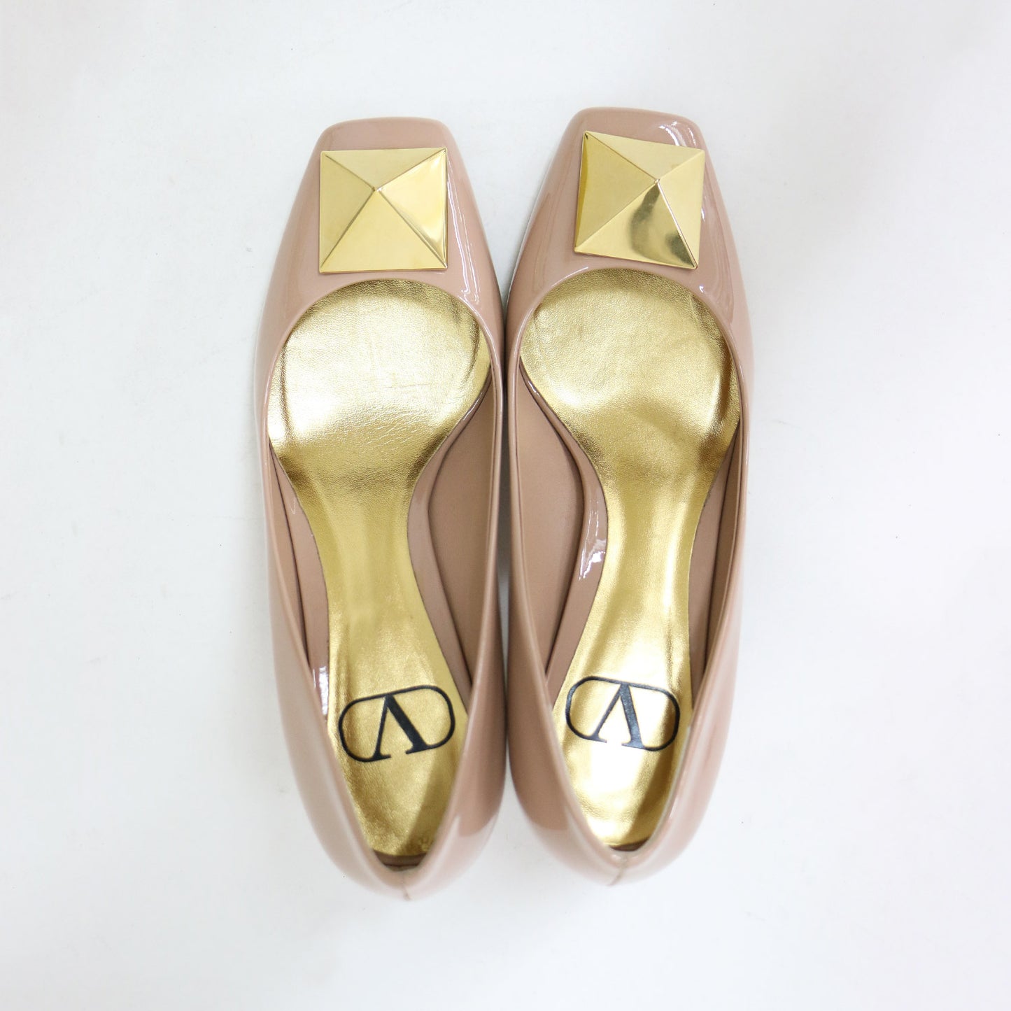 スタッズ クエアトゥ パンプス / チャンキーヒール エナメル パテント レザー