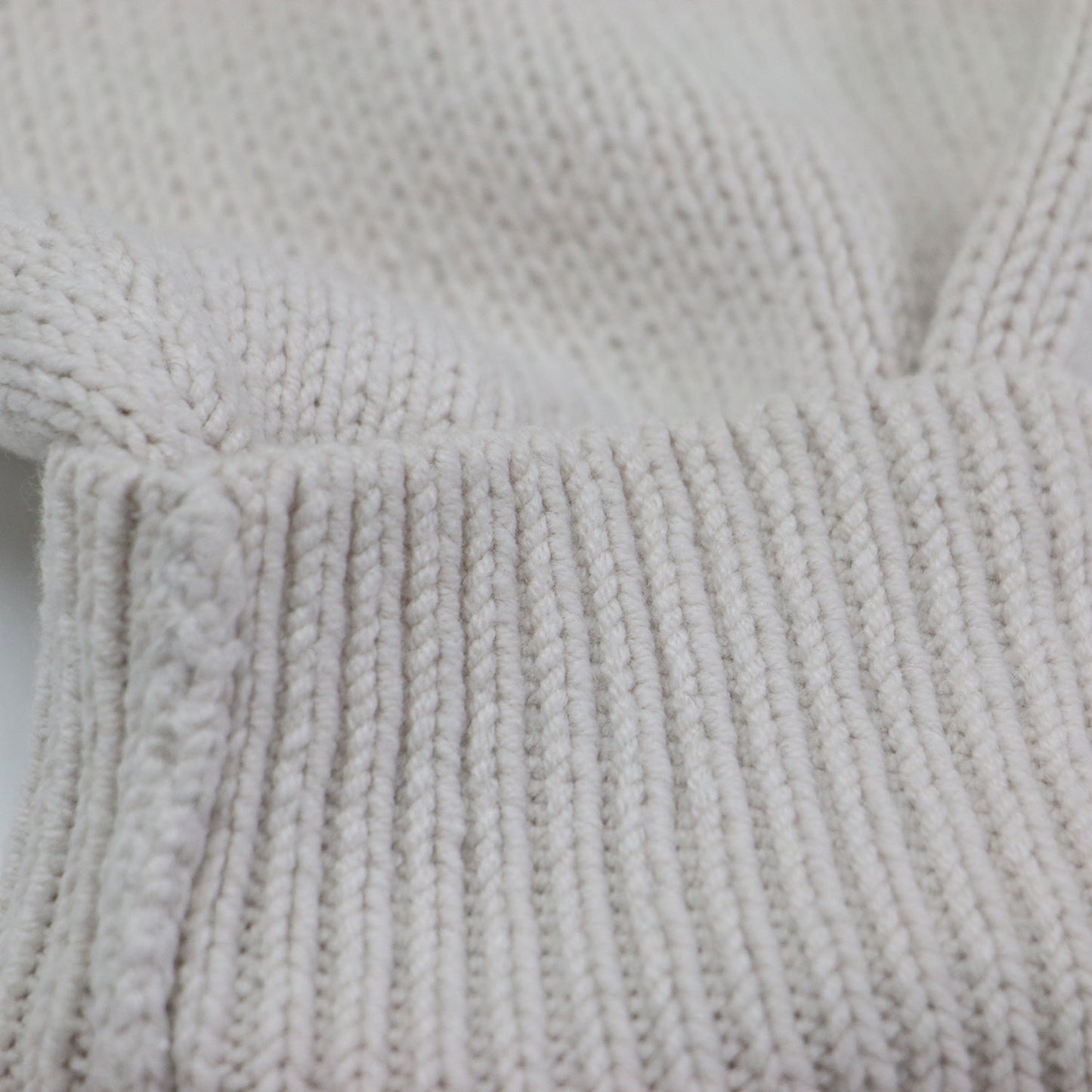 25春夏 クルーネック コンパクト ニット / BROOME/ SYNO 長袖 ショート丈 アイレットステッチ