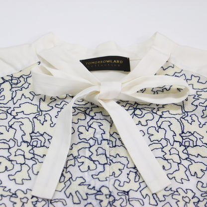 23春夏 キース エンブロイダリー ボウタイ ブラウス / ノースリーブ スタンドカラー リボン 刺繍