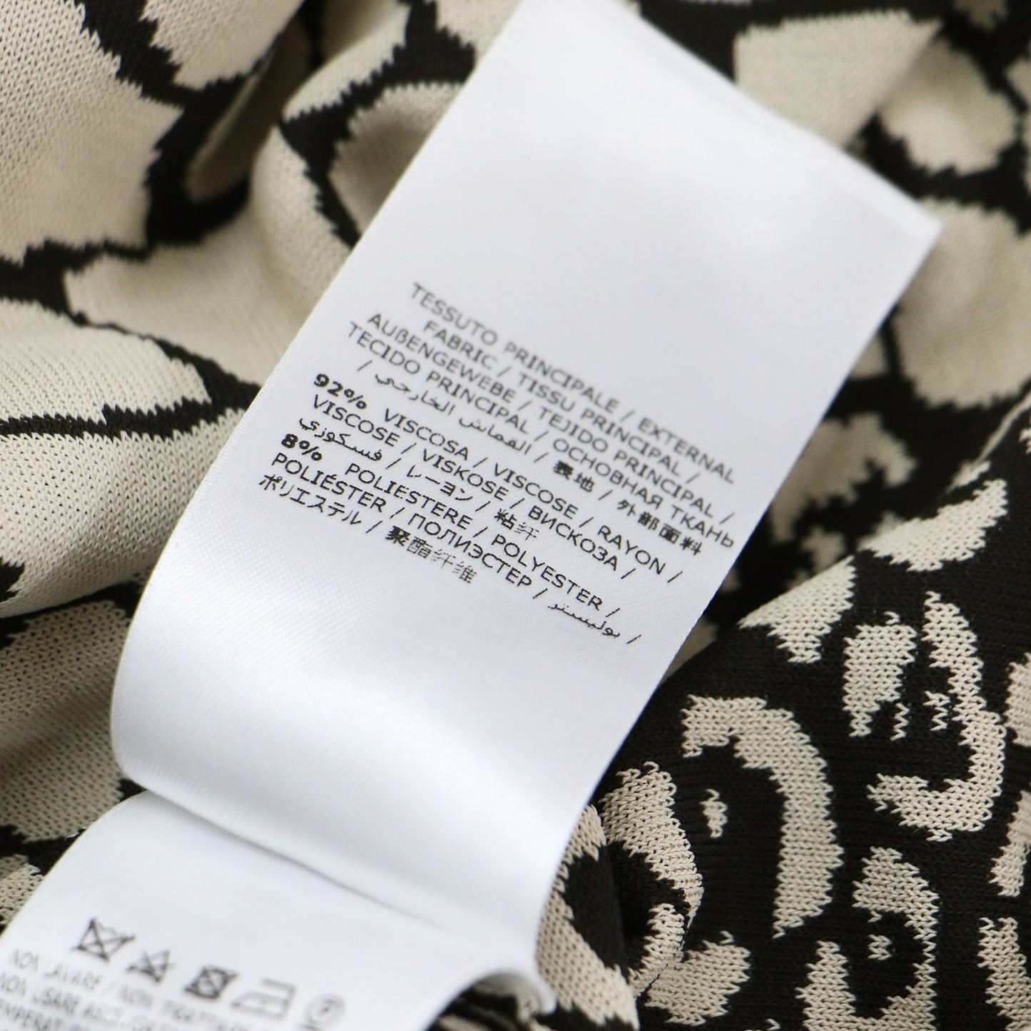 アニマル柄 ノースリーブ ニット ワンピース / ミディ丈 Aライン フレア ストレッチ イタリア製