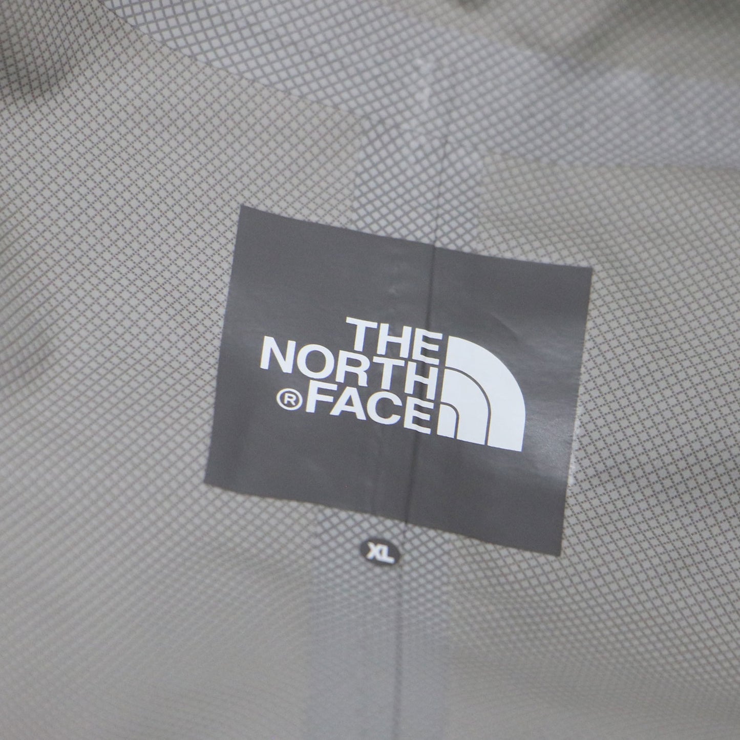 ノベルティ ドットショット ジャケット / Novelty Dot Shot Jacket NPW61535 ブルゾン フード 長袖 幾何学柄 ナイロン