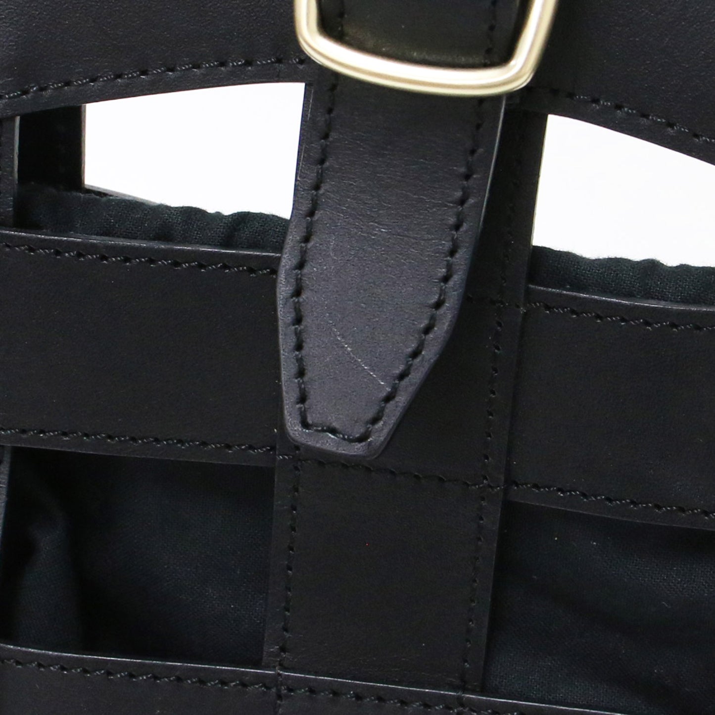 レザー ハンドバッグ / izabella ワンハンドル メッシュ 巾着付き 牛革