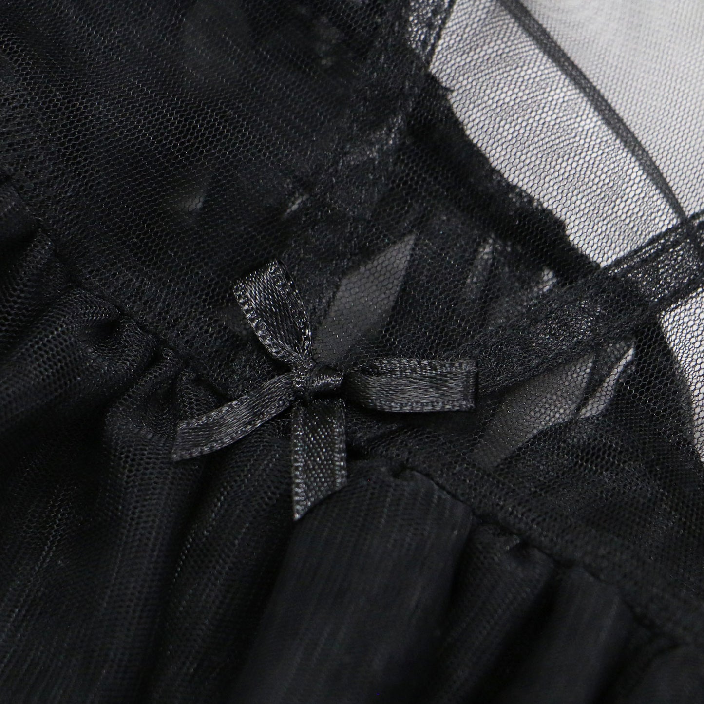 25春夏 チュール ペプラム ラッフル トップス / Tulle Peplum Ruffle Top ブラウス ノースリーブ クルーネック シアー フリル