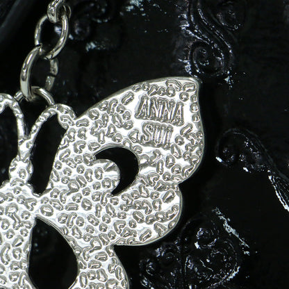 エリス 型押し エナメルレザー ショルダーバッグ / ポシェット 肩掛け 斜め掛け バタフライ エンボス