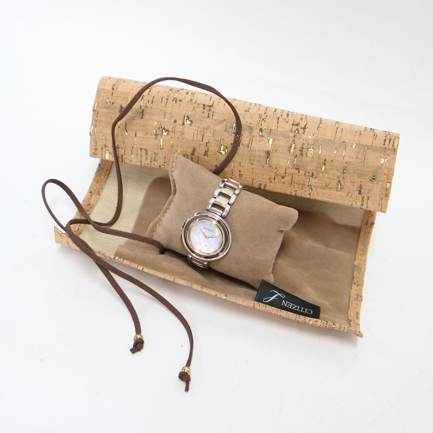 L アークリー コレクション / Arcly Collection メタルベルト 腕時計 ラウンド型 ソーラークオーツ エコ・ドライブ