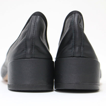 レザー バレエシューズ / BALLERINE パンプス ラウンドトゥ ローヒール