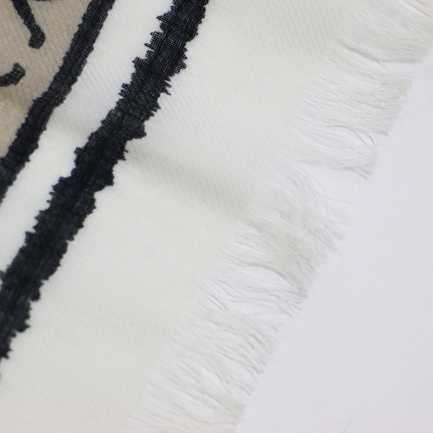 22秋冬 ウール アニマルプリント ストール / SCARF ETOLE 70 MANTRA スカーフ 大判 フリンジ