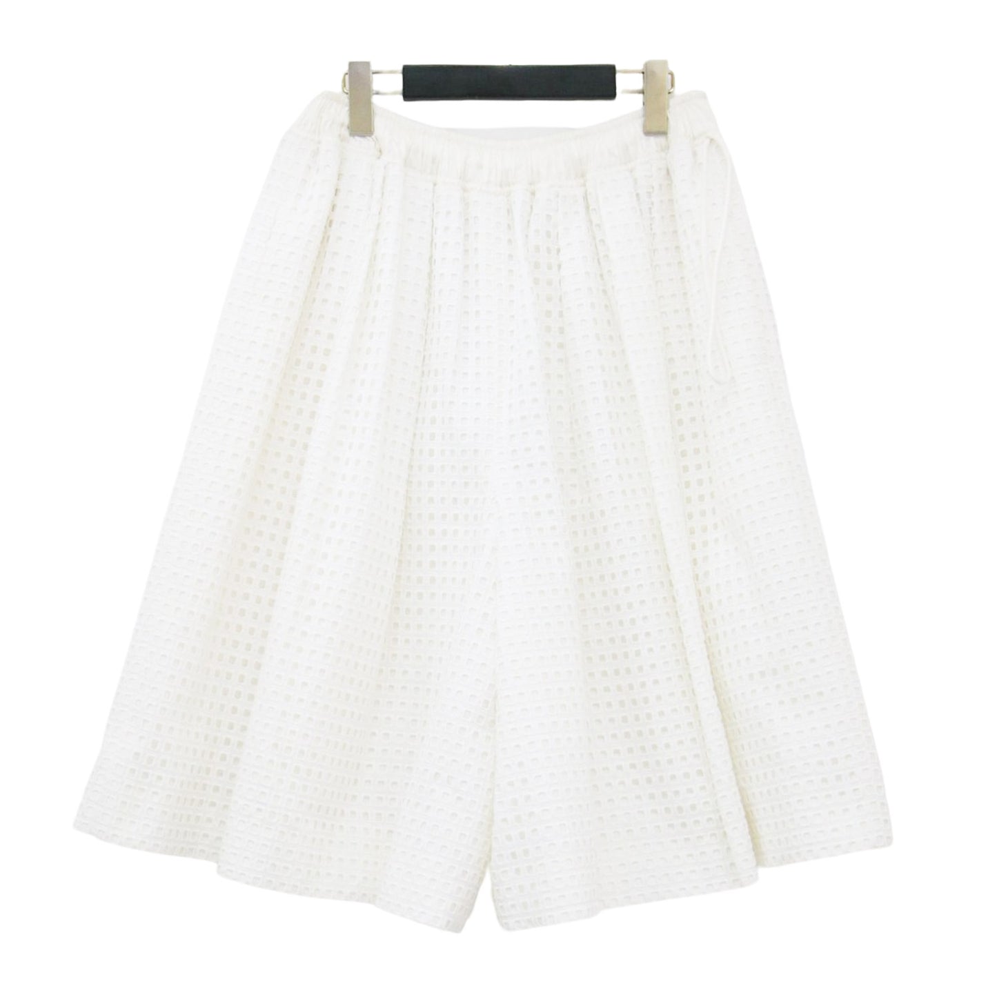 コットン エンブロイダリー ショートパンツ / キュロット ハーフパンツ レース 総刺繍 タック ウエストゴム シルク コットン