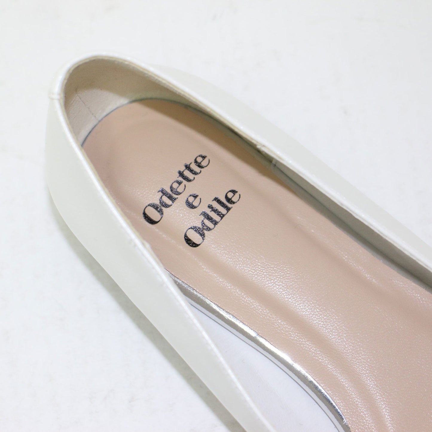 24春夏 ポインテッド メタルバー フラットシューズ / ローファー スムース