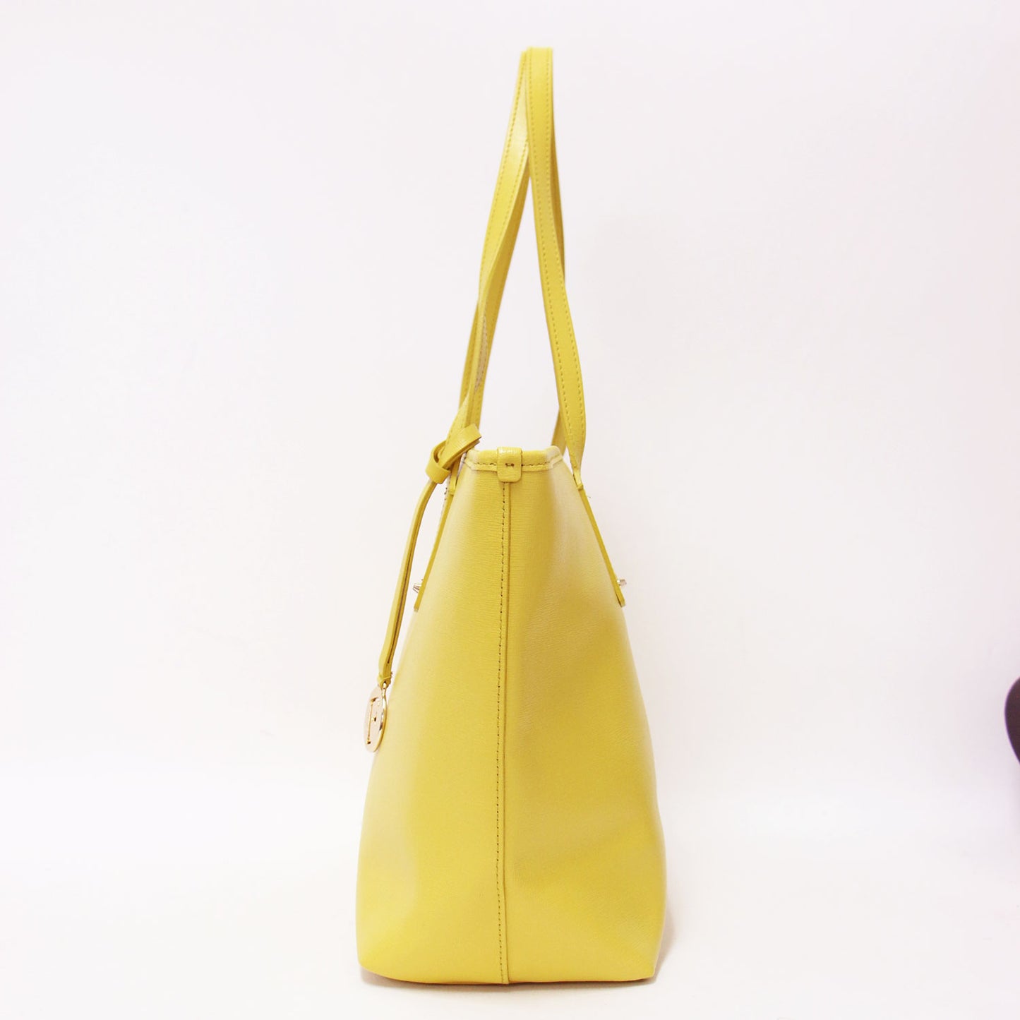 サフィアーノレザー トートバッグ / ハンドバッグ 肩掛け ロゴ