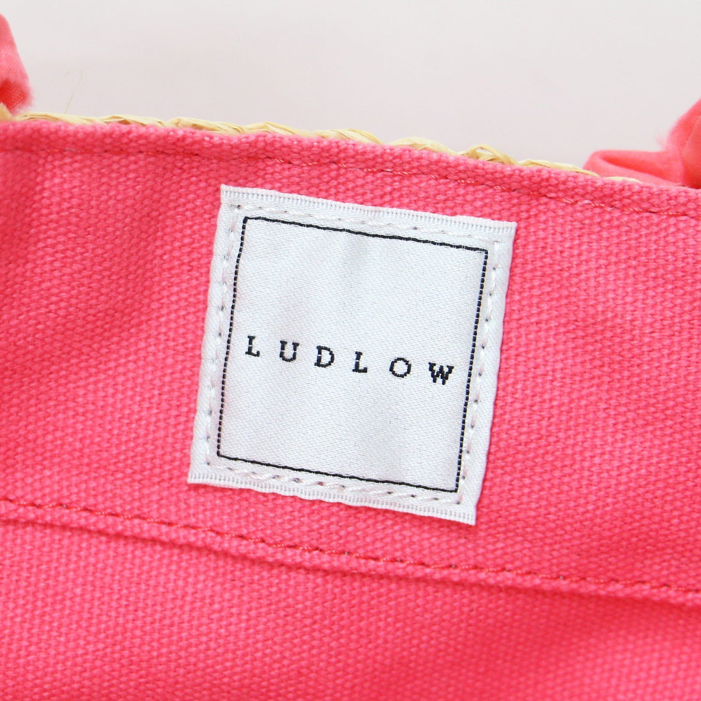 伊勢丹限定 グレープハンドル ラフィア トートバッグ / カゴバッグ ハンドバッグ フリル シルク