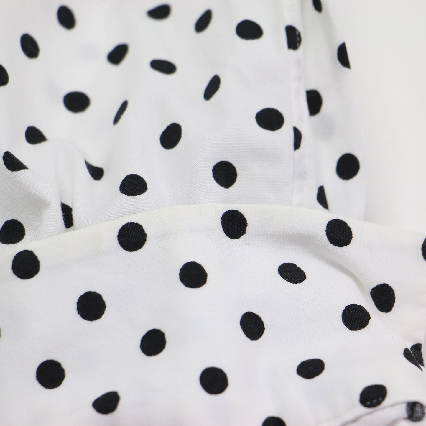 23春夏 フラワー刺繍 ポケット付き ドット 丸襟 シャツ / ブラウス 長袖 オーバーサイズ タック ラウンドヘム コットン