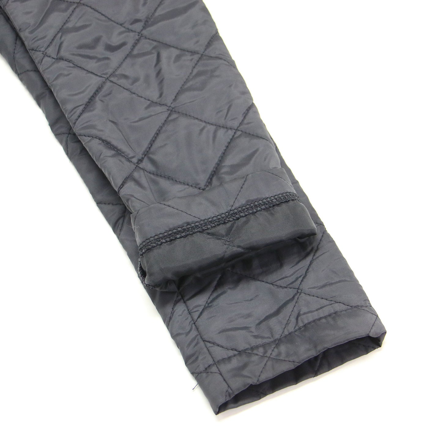 ノーカラー キルティング ジャケット / ショート丈 長袖 クルーネック 中わた