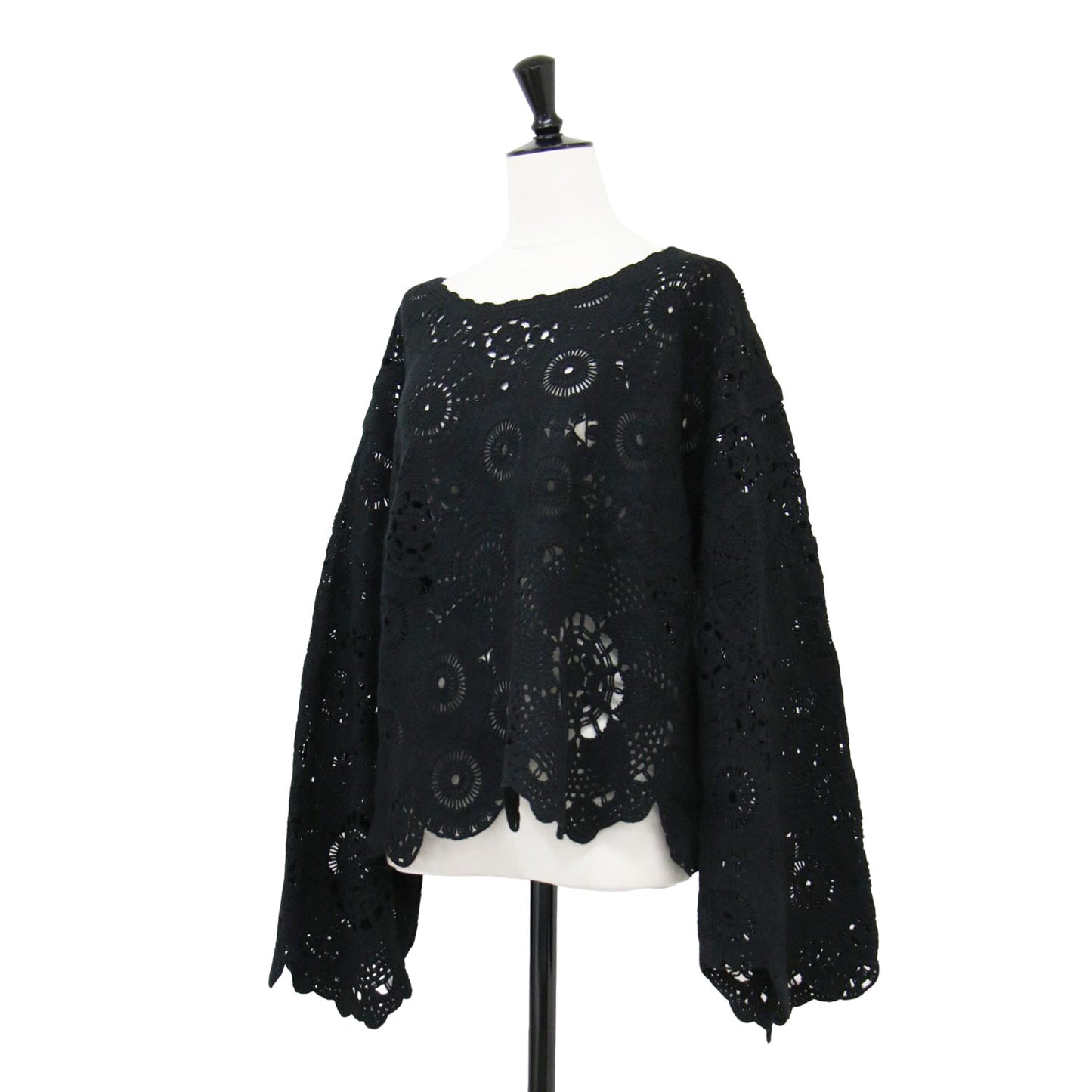 25春夏 エンブロイダリー クロシェ プルオーバー / ニット 長袖 ワイドスリーブ クロップド丈 レース柄