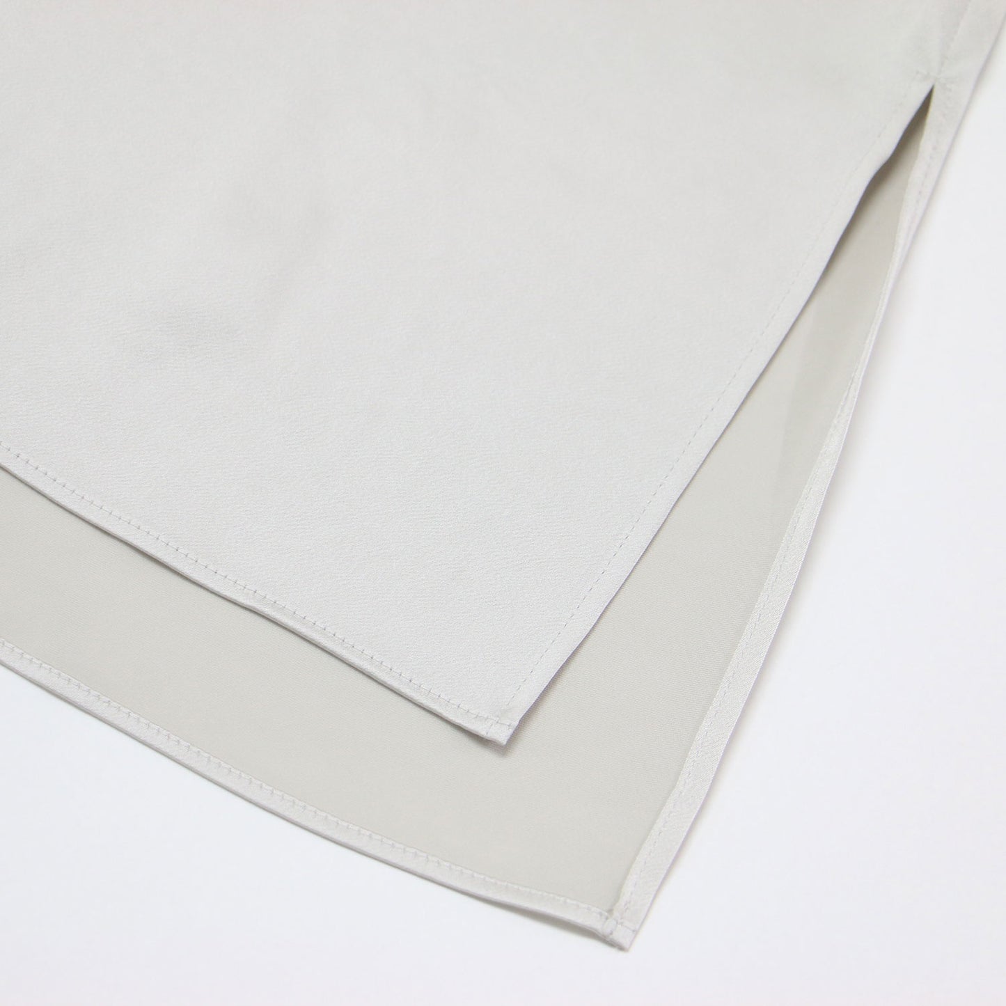 24秋冬 サテン クルーネック タンクトップ / ブラウス ノースリーブ スリット