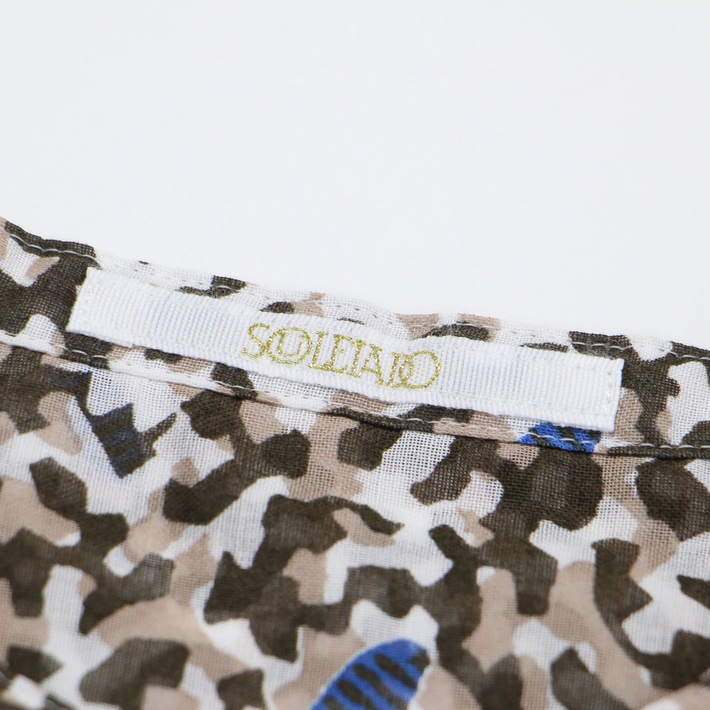 23春夏 コットン プリント ノースリーブ ブラウス / シャツ クルーネック タック シアー Aライン 総柄