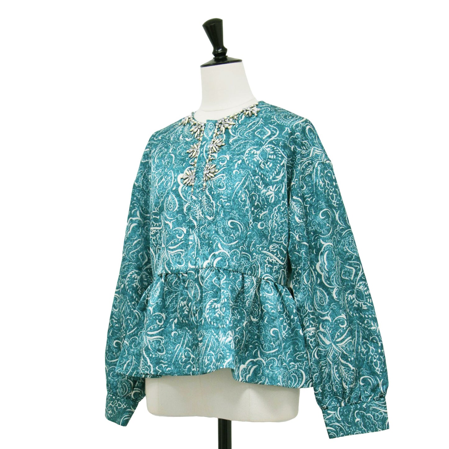 24秋冬 ポリエステル プリント ビジュー ペプラム ブラウス / 長袖 ジャカード ボリュームスリーブ