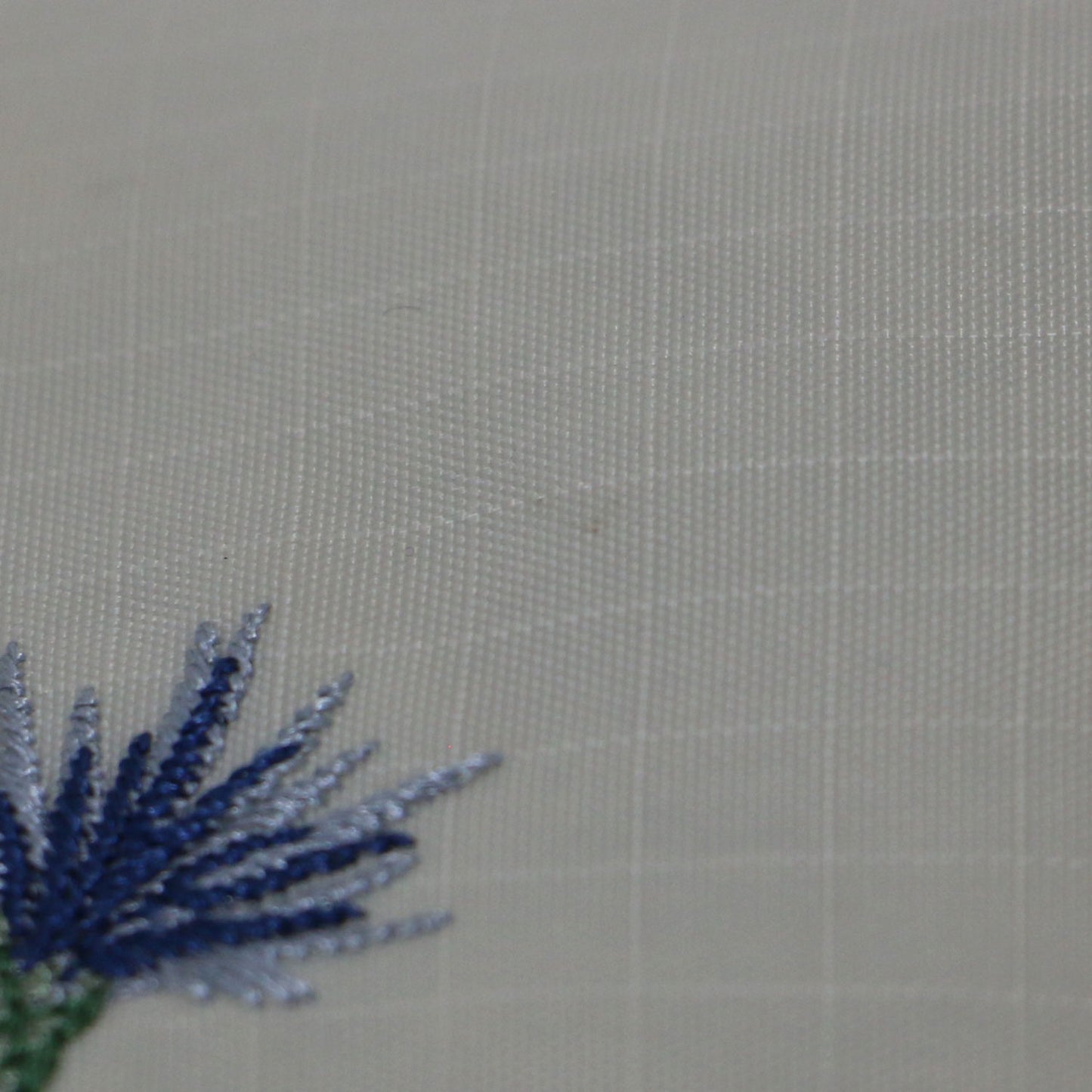 × KEITA MARUYAMA 別注 クジャク 刺繍 リスレット ポーチ / Kujaku Ivory Essential Wristlet ハンドバッグ